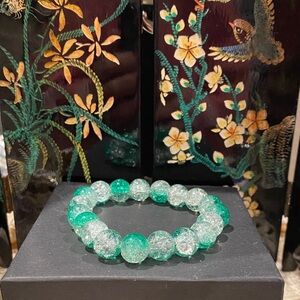 Elegant Green Glass Beaded Stretchy Bracelet